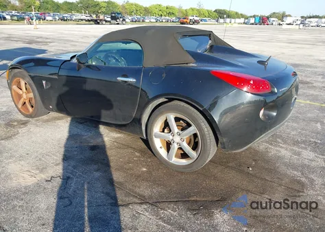 2009 Pontiac Solstice из США, поврежденный, VIN 1G2MB35B79Y103488